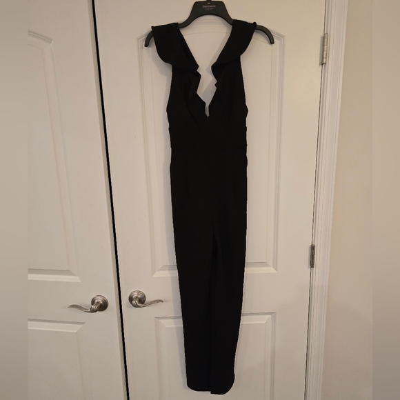 🖤 Lulu's Leilani Black Ruffled Jumpsuit Romper New Years Eve Business Formal - Picture 10 of 14